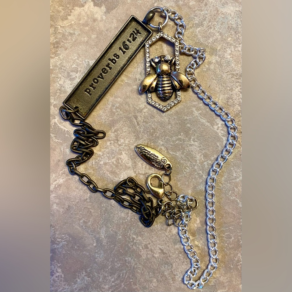 Proverbs 16:24 Bible Verse Bee Necklace from Plunder